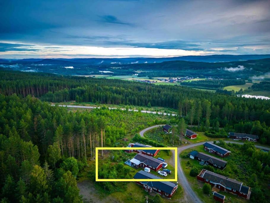 Villa Langroesta; Ruime Blokhut Grenzend Aan Bos Hagfors Esterno foto
