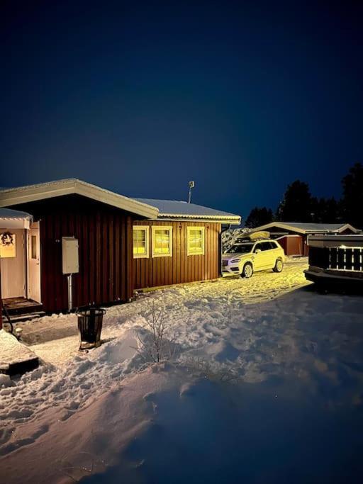 Villa Langroesta; Ruime Blokhut Grenzend Aan Bos Hagfors Esterno foto
