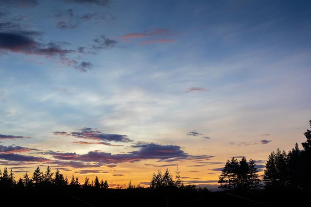 Villa Langroesta; Ruime Blokhut Grenzend Aan Bos Hagfors Esterno foto