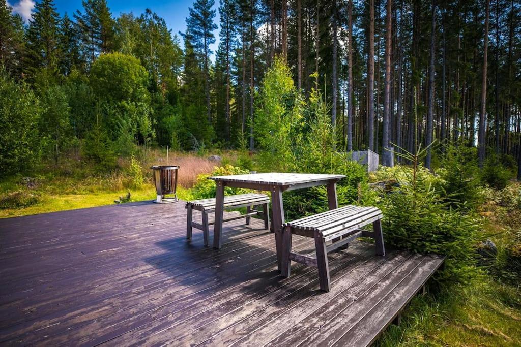 Villa Langroesta; Ruime Blokhut Grenzend Aan Bos Hagfors Esterno foto